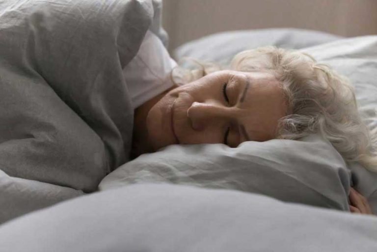 Bedding For Seniors For A Safe And Secure Night's Sleep